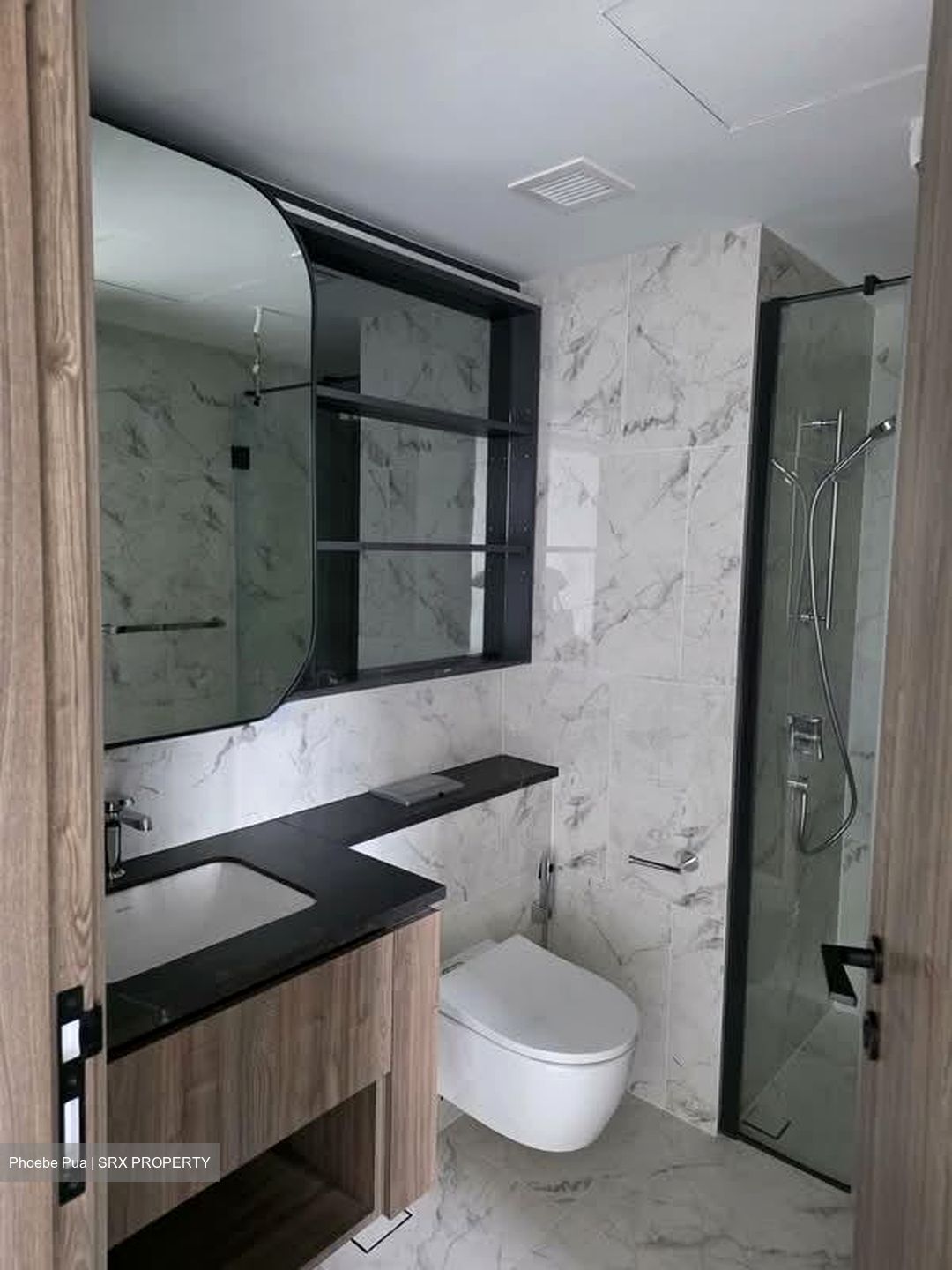 Tanah Merah Kechil Link (D16), Condominium #571114541